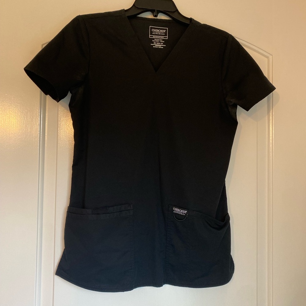 Cherokee Women's Classic Black Short Sleeve Top